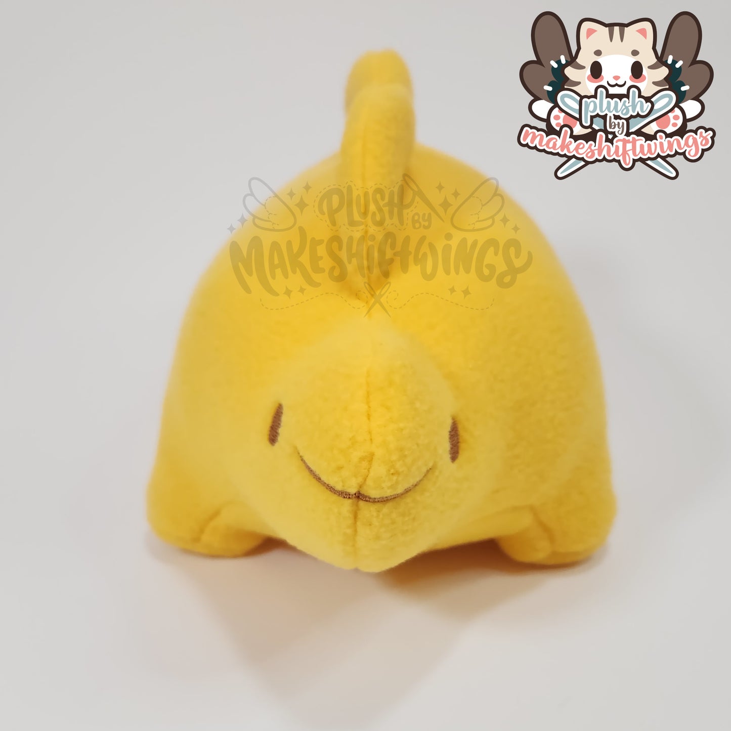 Dino nuggie (fleece)
