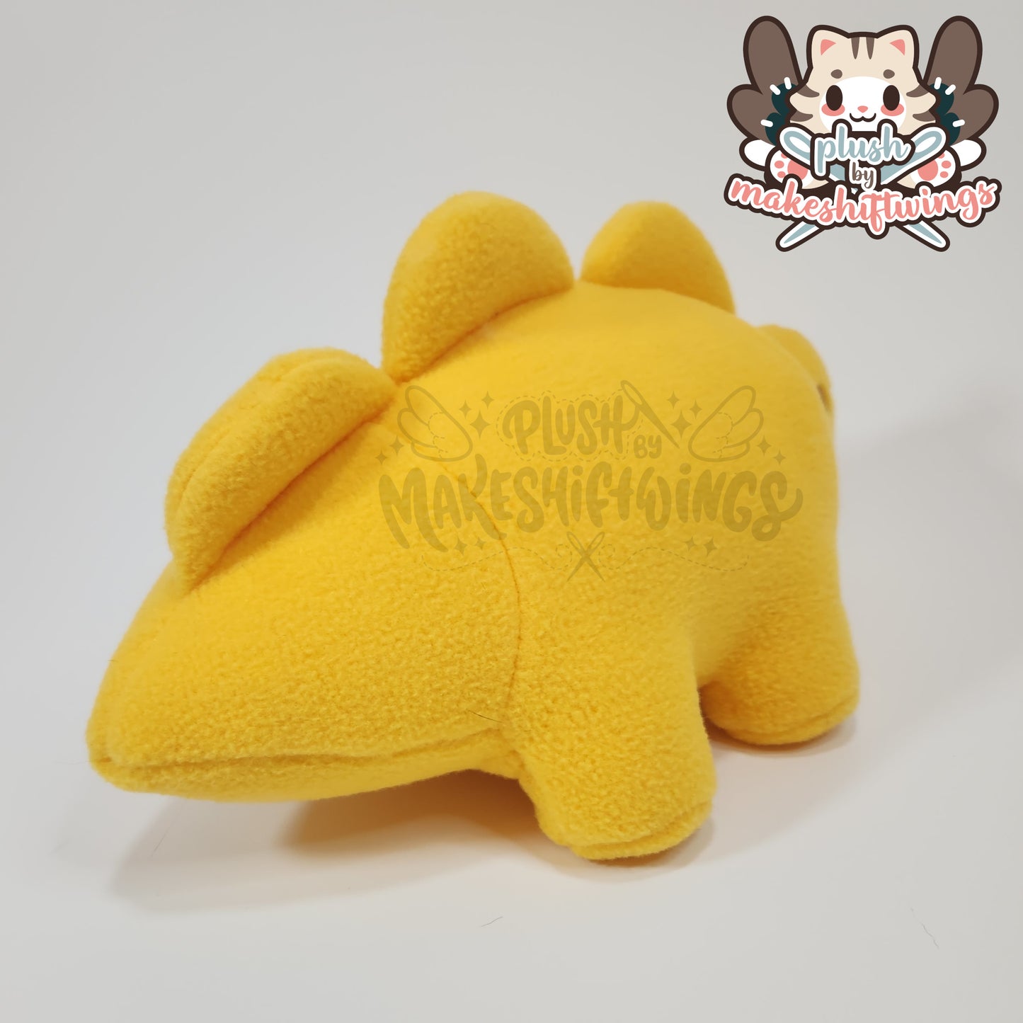Dino nuggie (fleece)