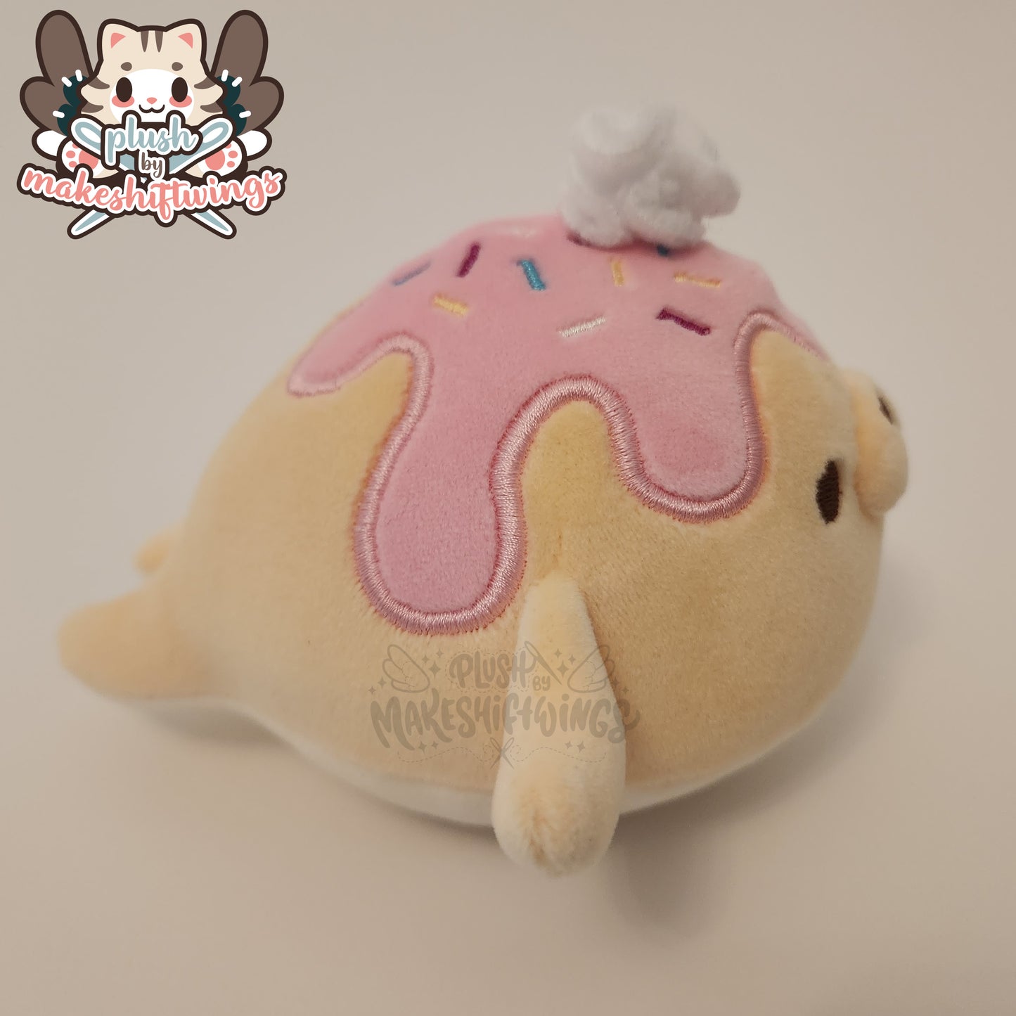 Sprinkle seal (mochi)