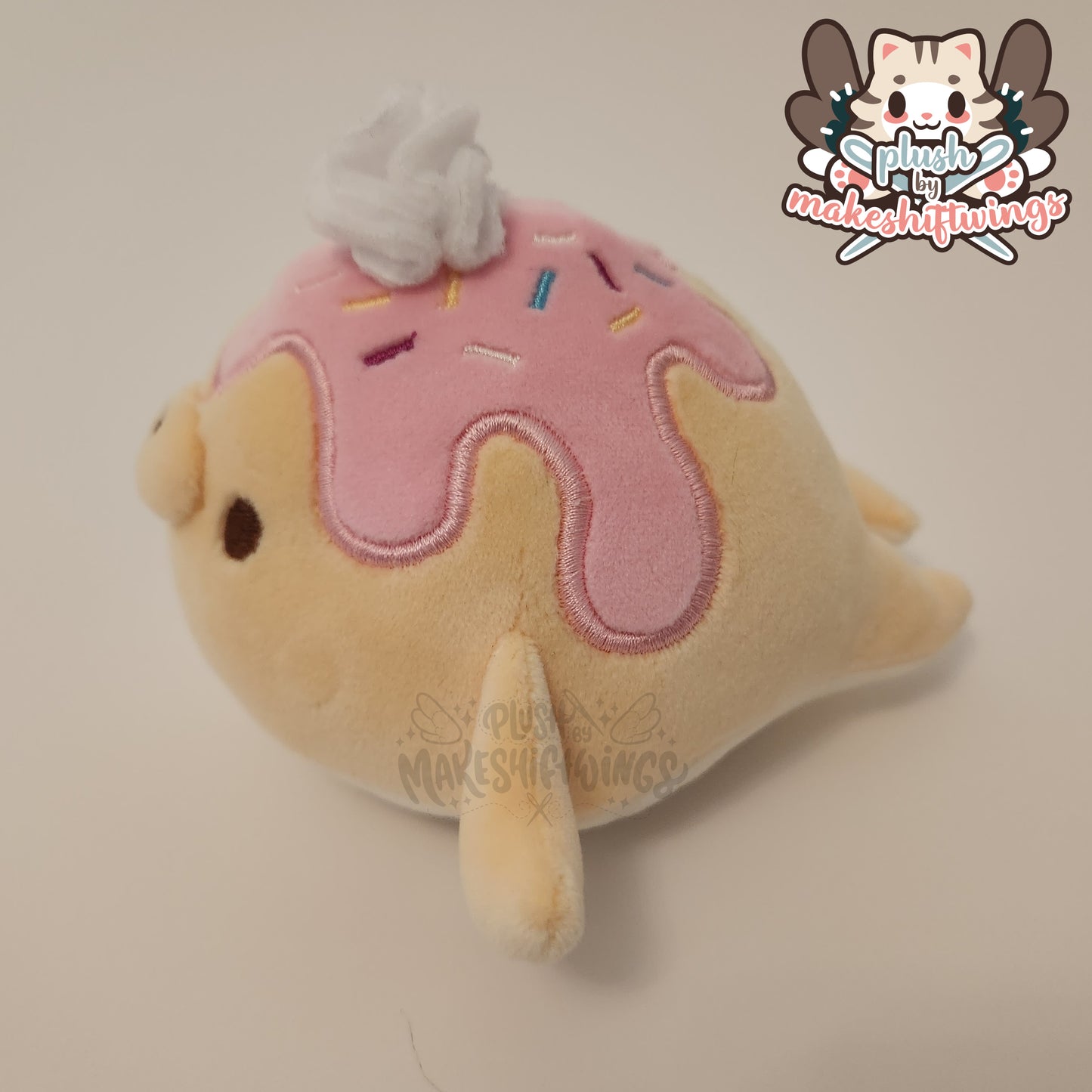 Sprinkle seal (mochi)