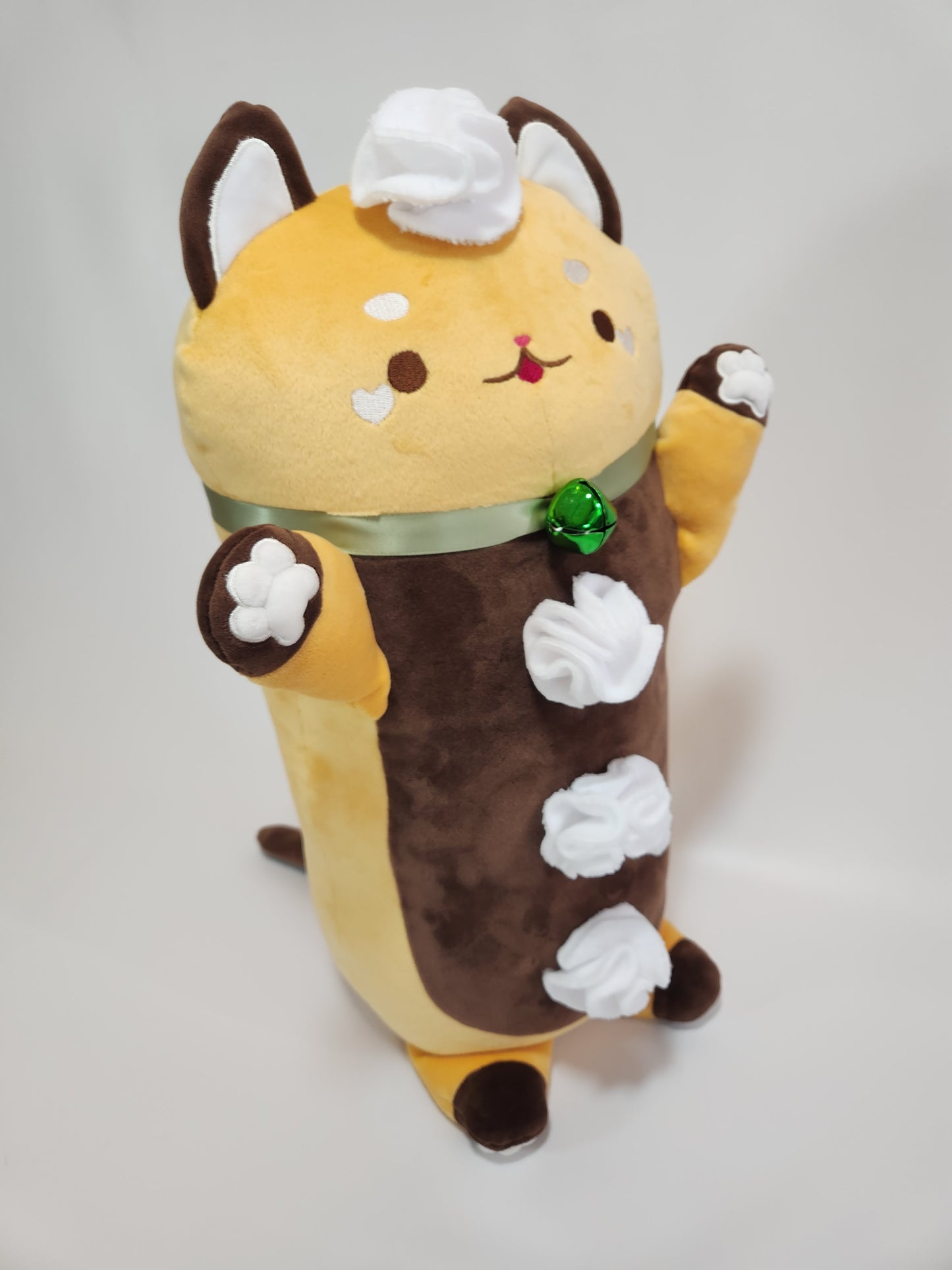 Eclair long cat (mochi)