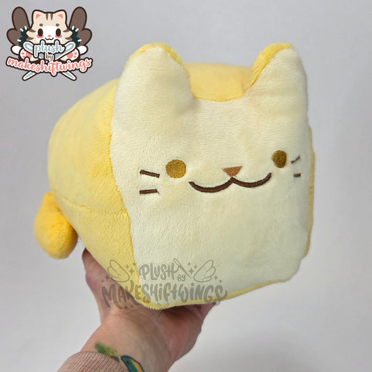 Cat bread loaf - 3mm minky (Plain tail)