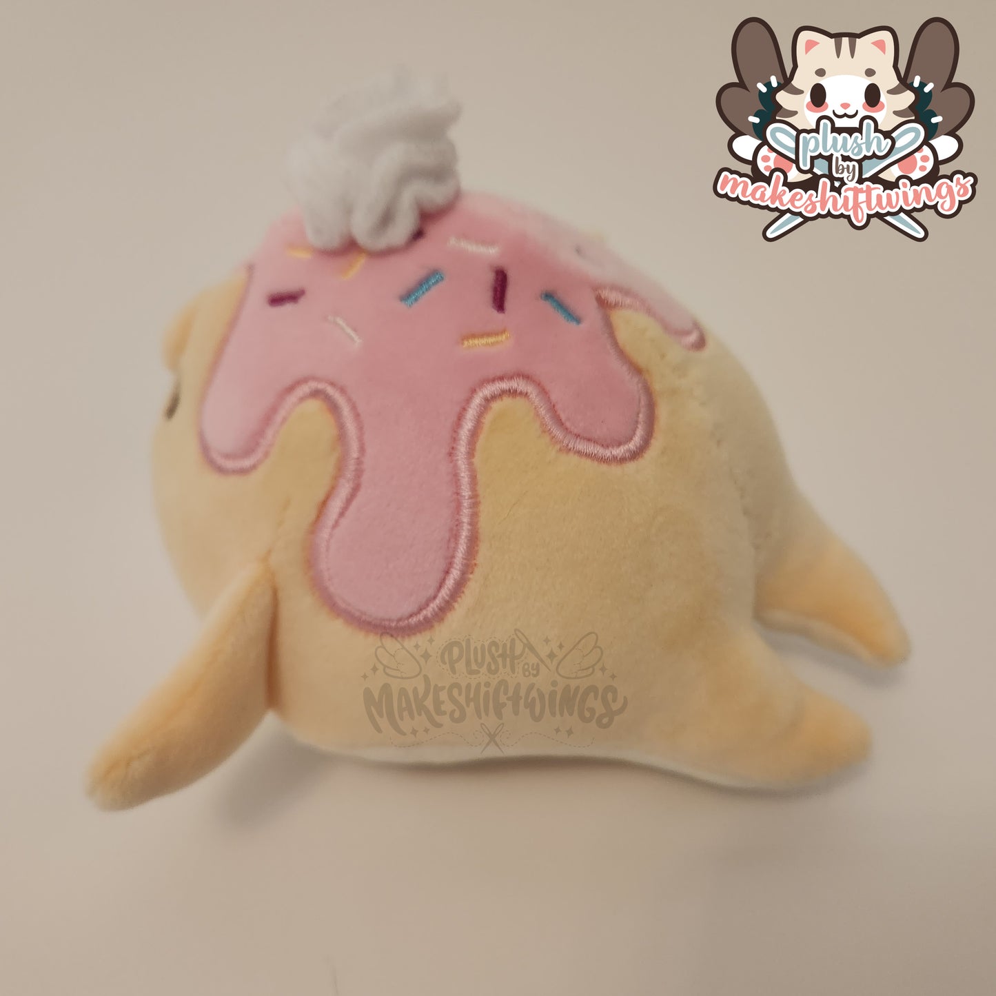 Sprinkle seal (mochi)