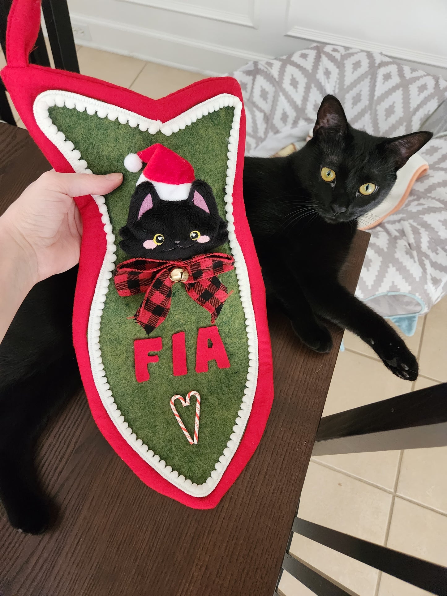 SEWING PATTERN - Fish-Shaped Cat Stocking and ITH Cat Face